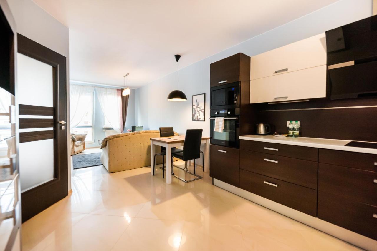 Wola Pleasure Place Apartment Varsóvia Exterior foto